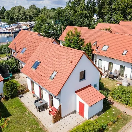 Fischerhaus-309 * Rechlin